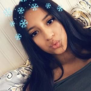 Meet your Posher, Abigail